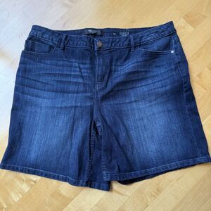 Simply Vera Vera Wang Mid Rise Denim Shorts